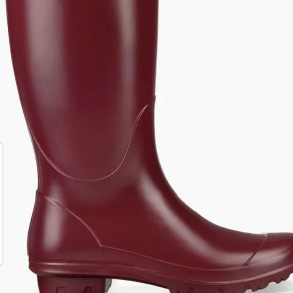 UGG Rainboots - Picture 1 of 3